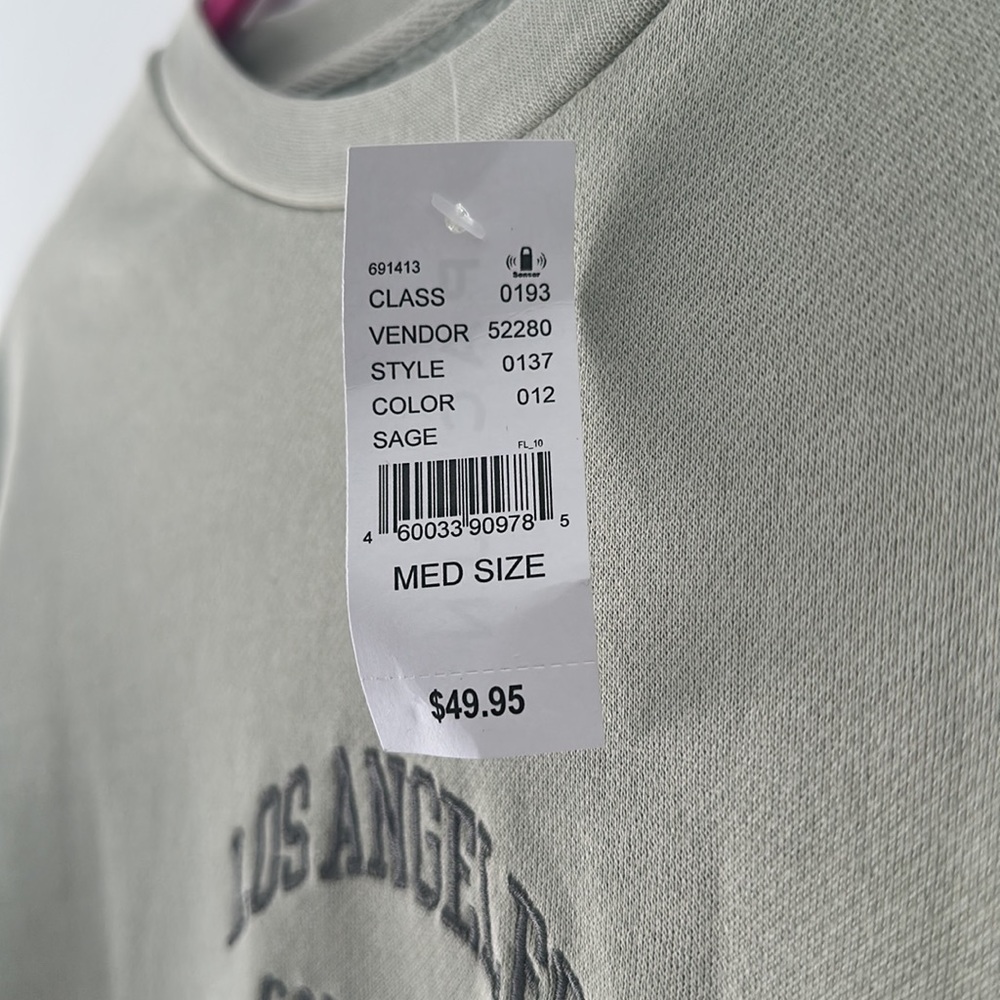 Crewneck 💚🤍 - Picture 3 of 5